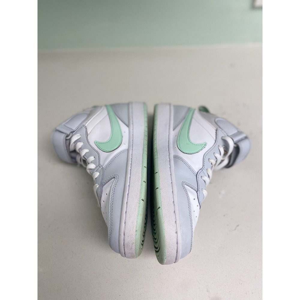 Nike Size 4.5Y Court Borough Mid 2 'Pure Platinum Mint Foam' CD7782-011 Sneakers - Picture 6 of 8